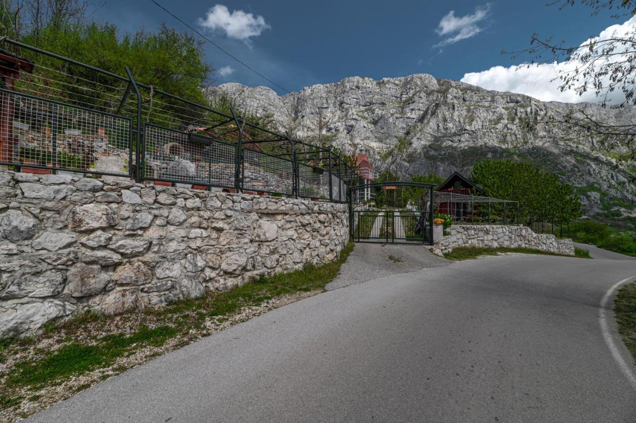 Holiday Village Ostrog Nikšić المظهر الخارجي الصورة